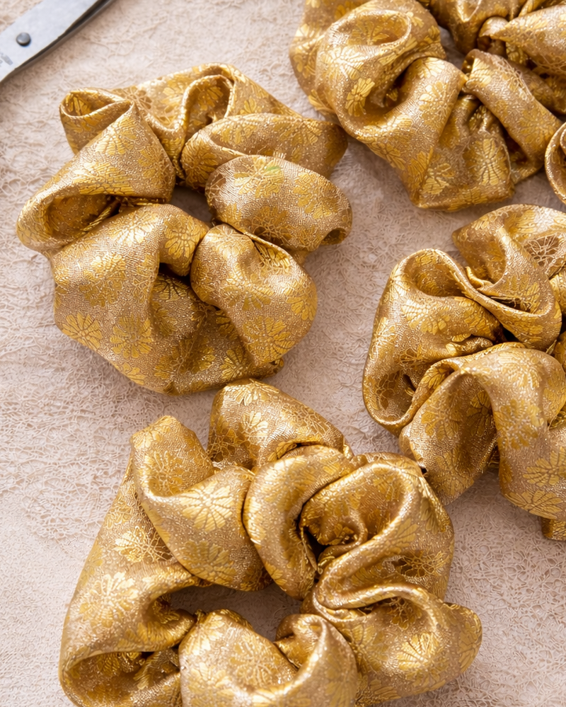 Banarasi Scrunchies | Golden