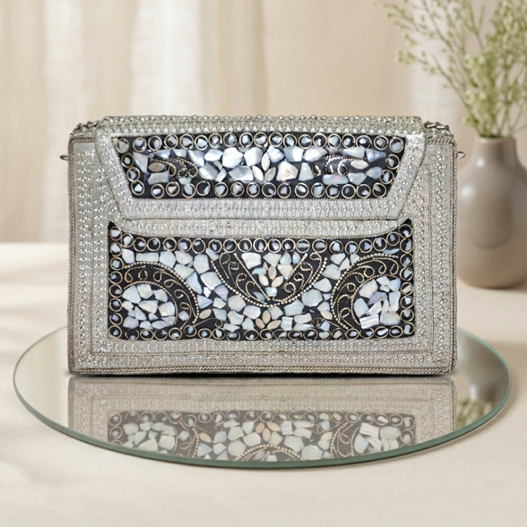 Bohemia Metal Envelope Clutch | Silver