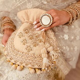 Leela Potli | Off White