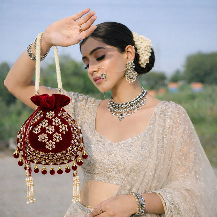 Leela Potli | Maroon