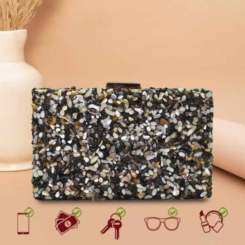 Gravel Stone Clutch | Black