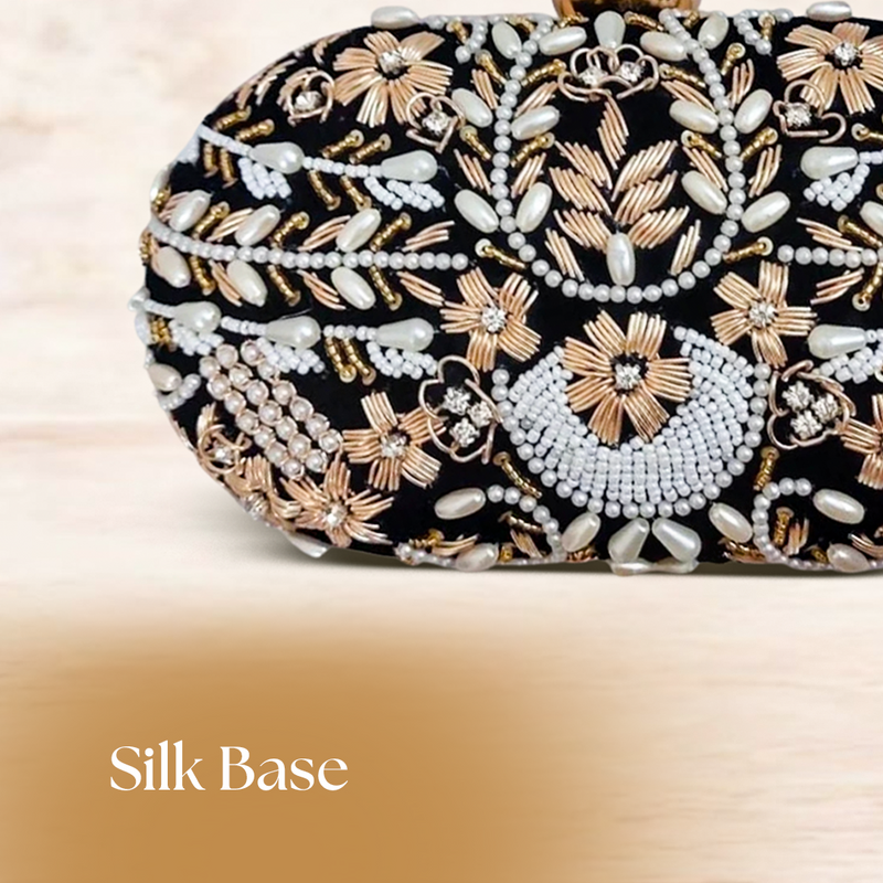 Capsule Zari Clutch | Black