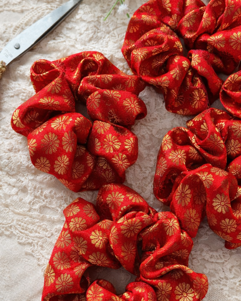 Banarasi Scrunchies | Red