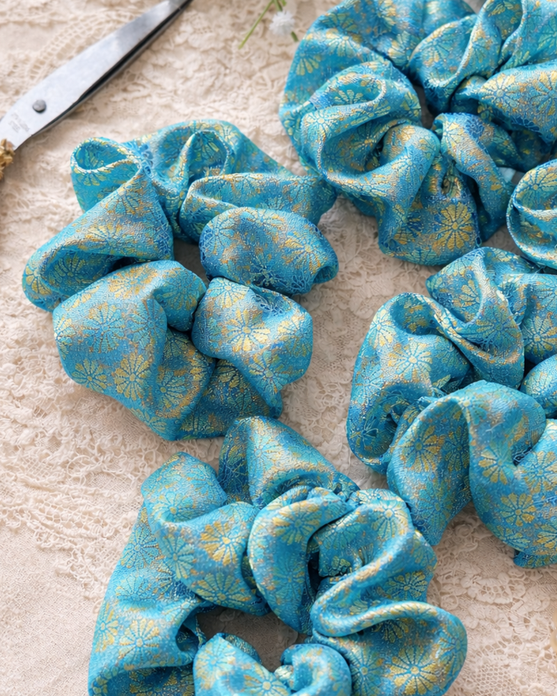 Banarasi Scrunchies | Blue