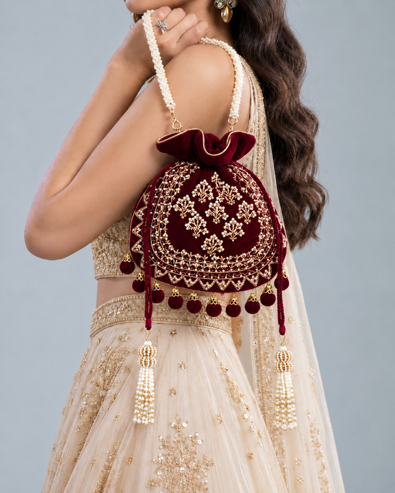 Leela Potli | Maroon