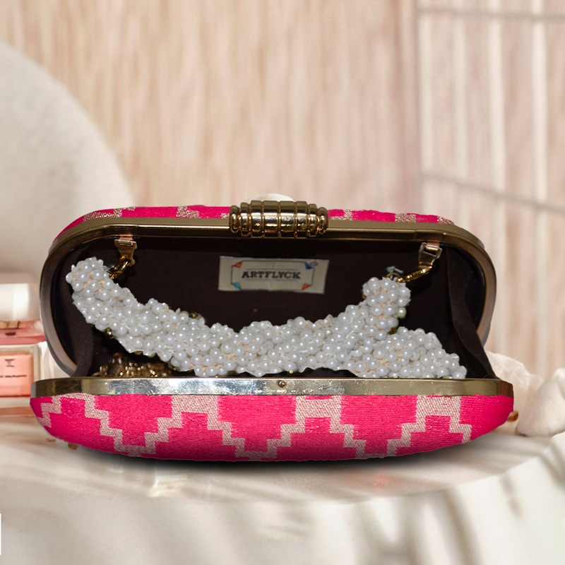 Anara Capsule Clutch | Pink