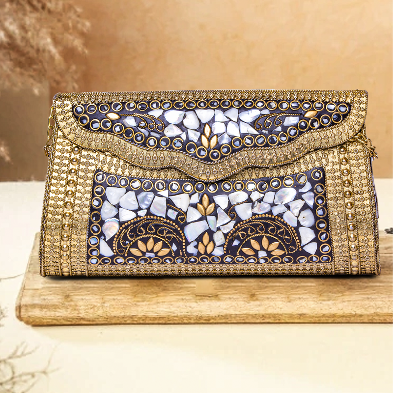 Metallic clutch 2025