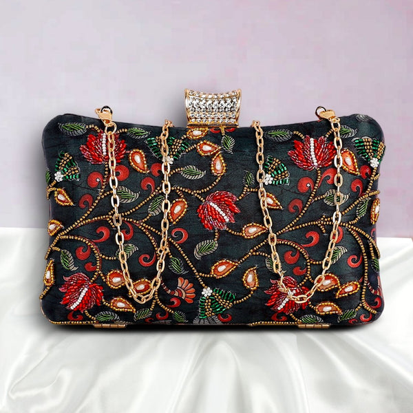 Embroidered Bridal Clutch | Black Green - ArtFlyck